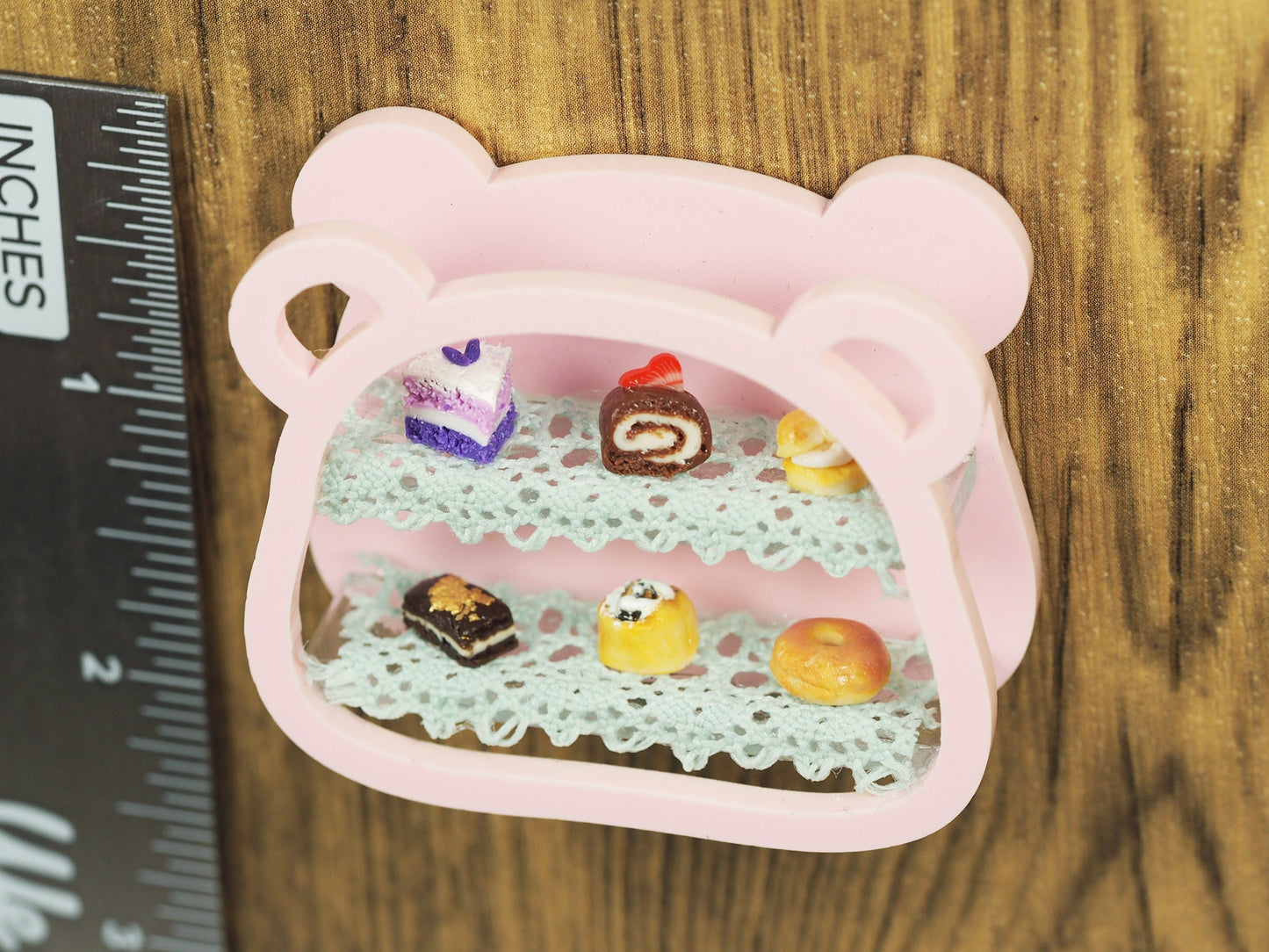 Miniature Dessert Diorama Magnet - Bear