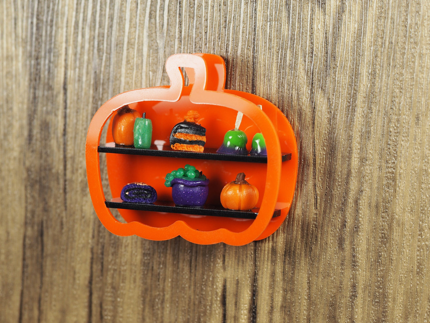 Miniature Halloween Diorama Magnet -Pumpkin