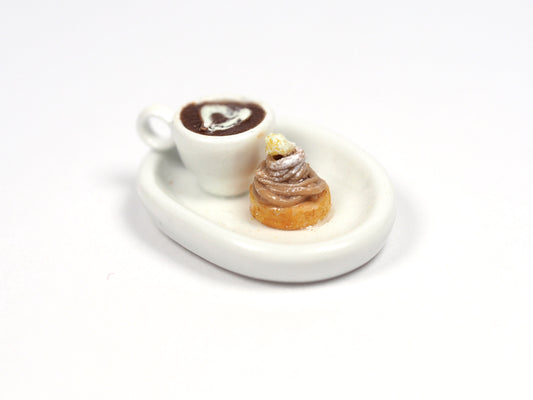 Miniature Mont Blanc dessert