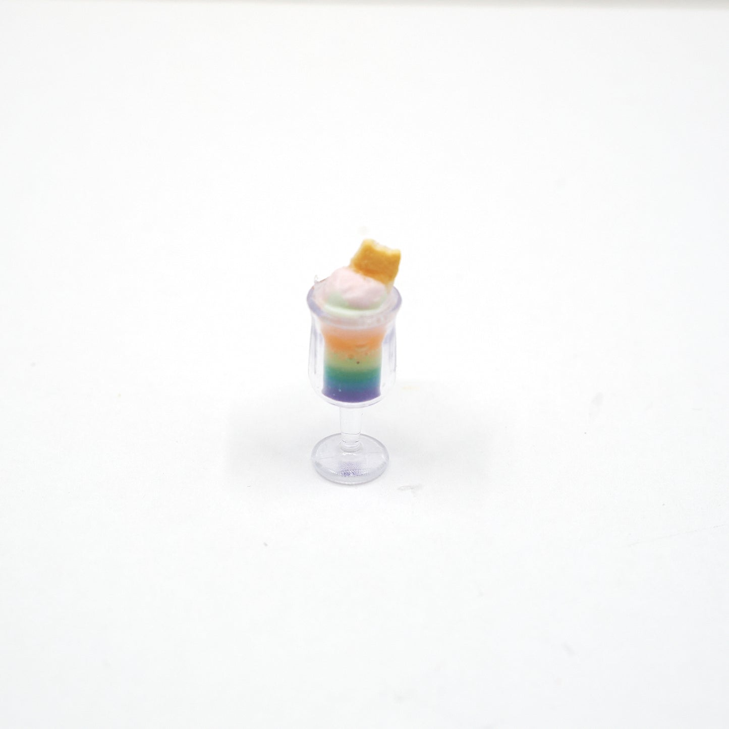 Miniature Kitty Rainbow Drink
