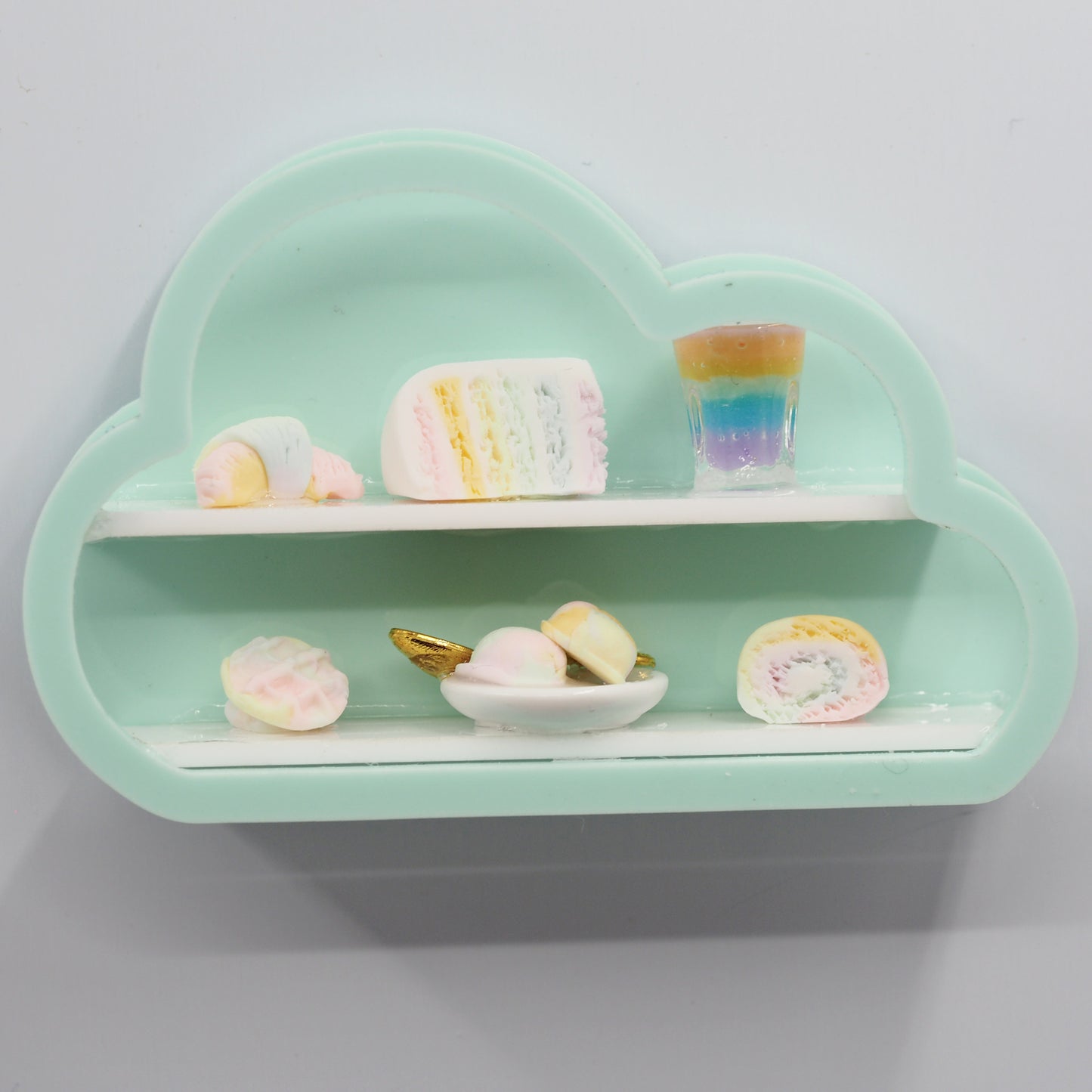 Miniature Dessert Diorama Magnet - Cloud & Rainbow