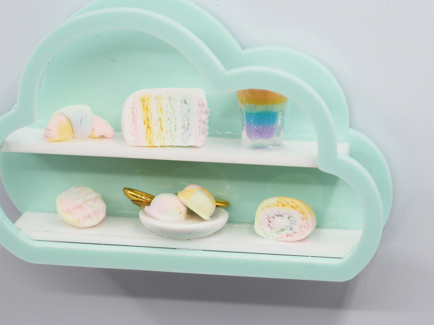 Miniature Dessert Diorama Magnet - Cloud & Rainbow