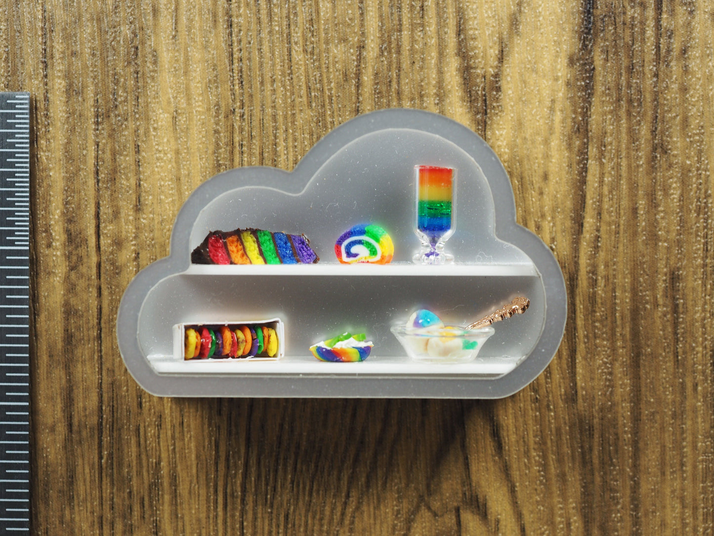 Miniature Dessert Diorama Magnet - Cloud & Rainbow