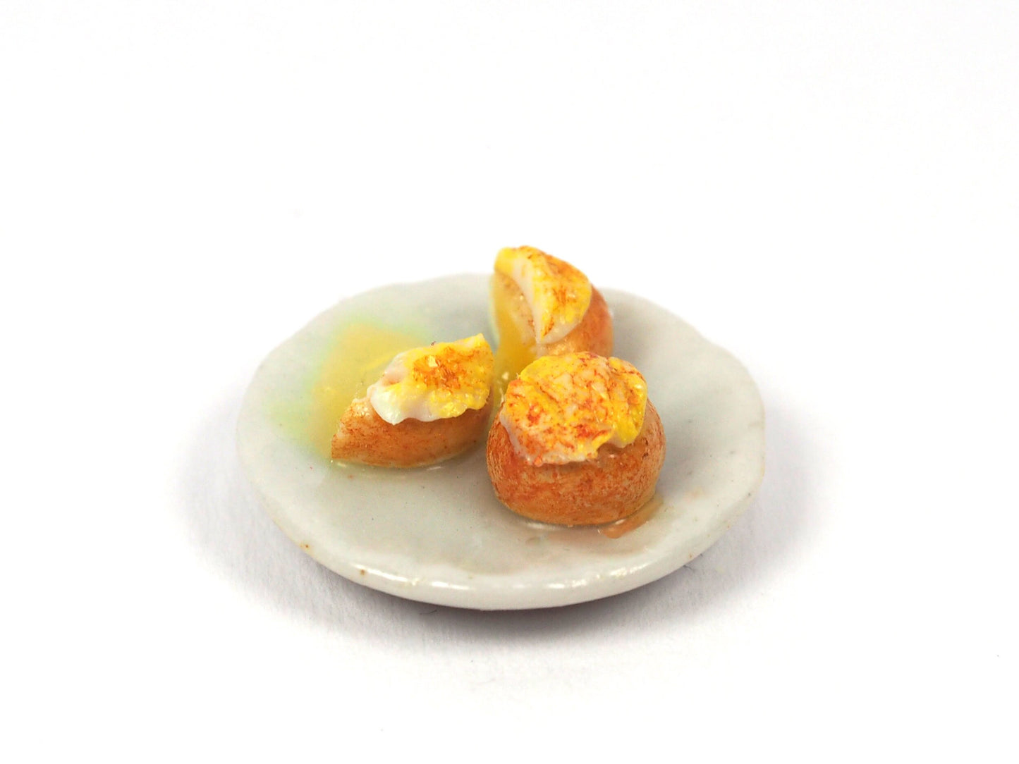 Miniature custard buns