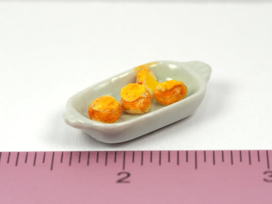 Miniature custard buns