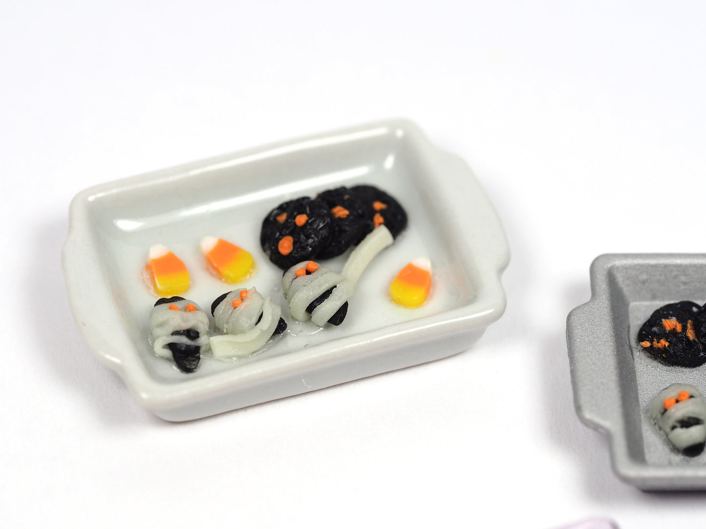 Miniature Halloween treat tray