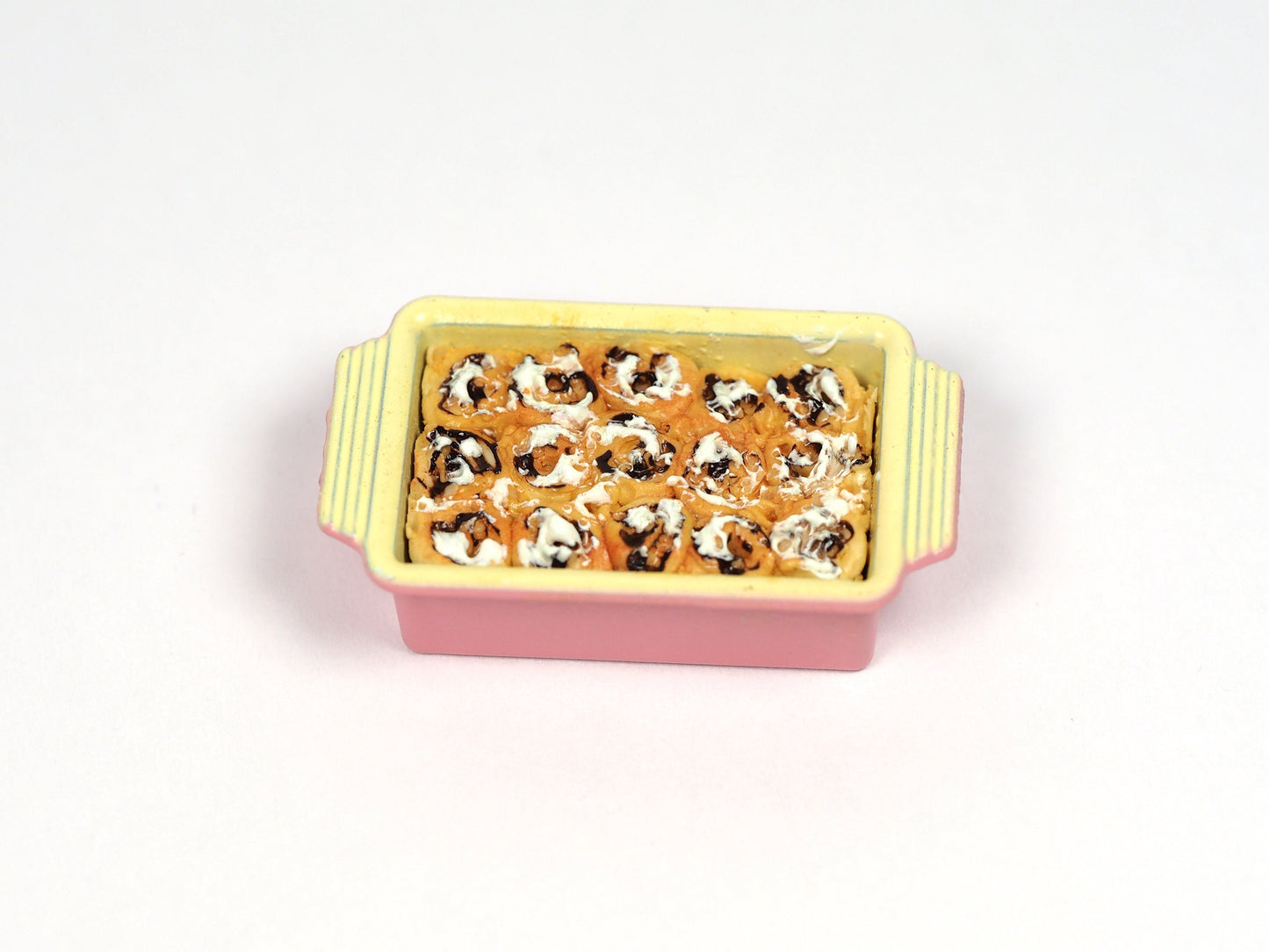 Miniature Cinnamon Rolls