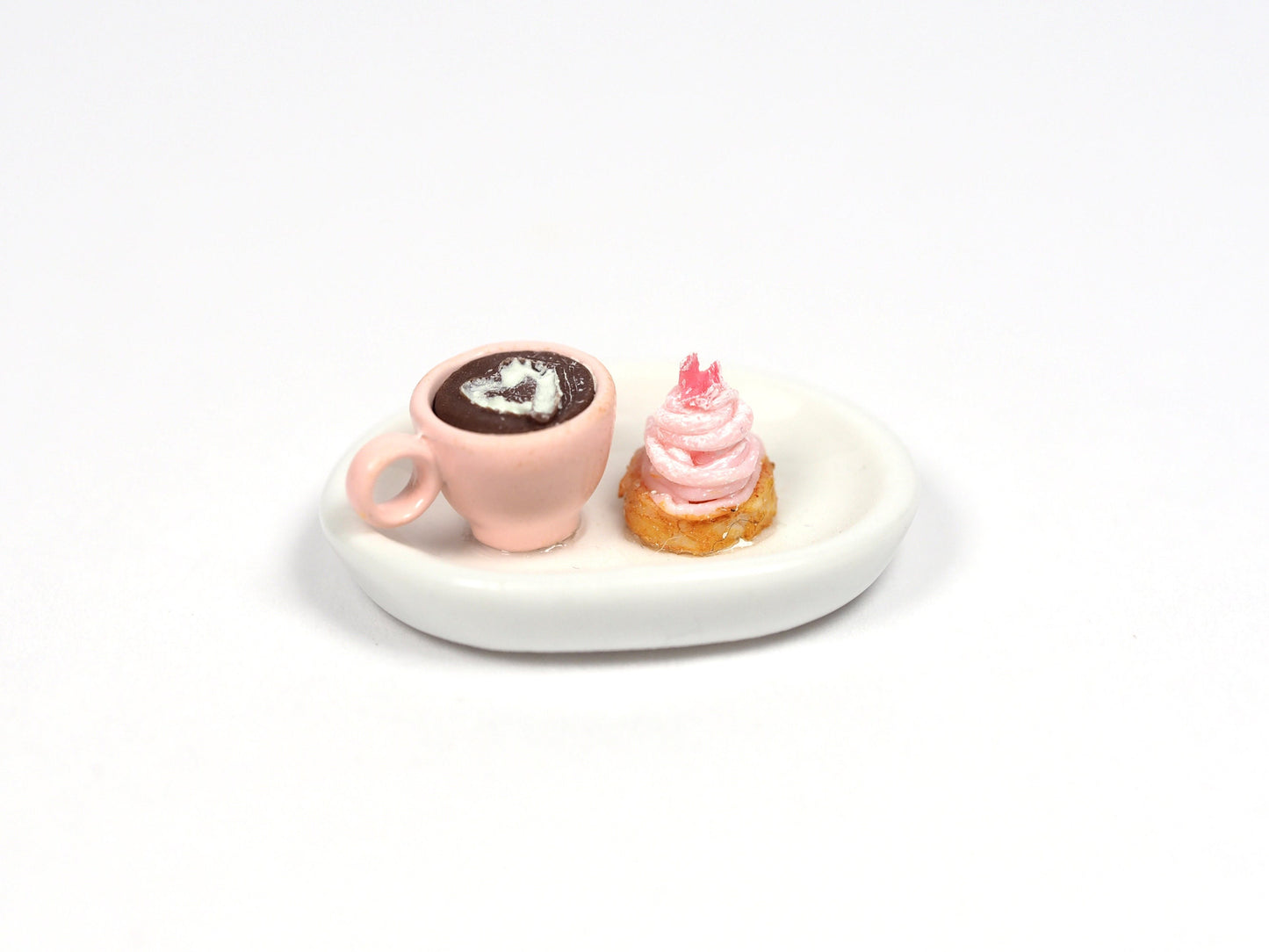 Miniature Mont Blanc dessert