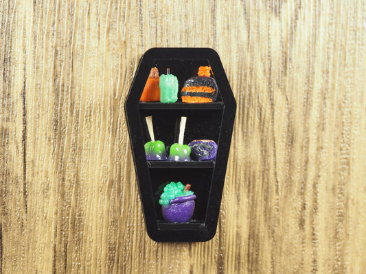 Miniature Halloween Diorama Magnet -Coffin
