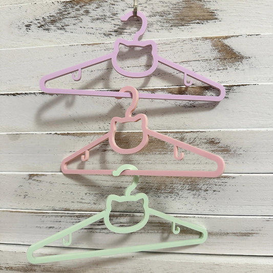 18" Doll Clothes Hangers - kitty with hooks