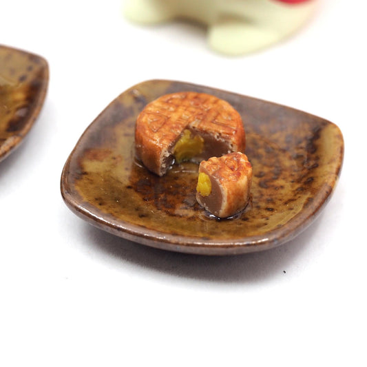 Miniature mooncake